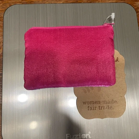 Pink Beaded Coin Purse - Picture 2 of 3